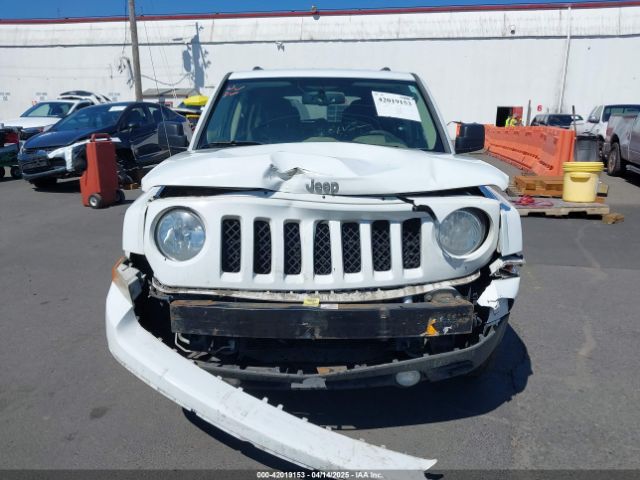 1C4NJRBB3ED886420 Jeep Patriot Sport