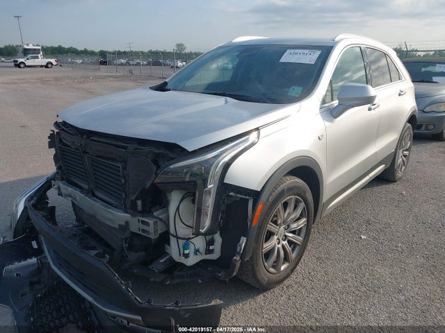 2019 CADILLAC XT4 1GYFZCR42KF228986 Photo 1