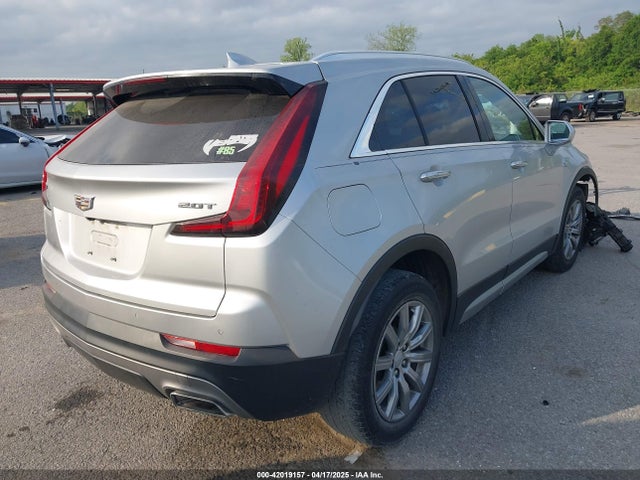 2019 CADILLAC XT4 1GYFZCR42KF228986 Photo 3