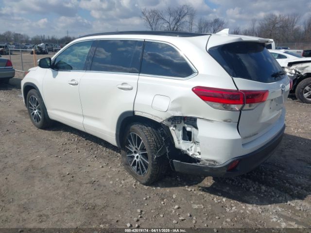 5TDJZRFH2HS516803 Toyota Highlander Se