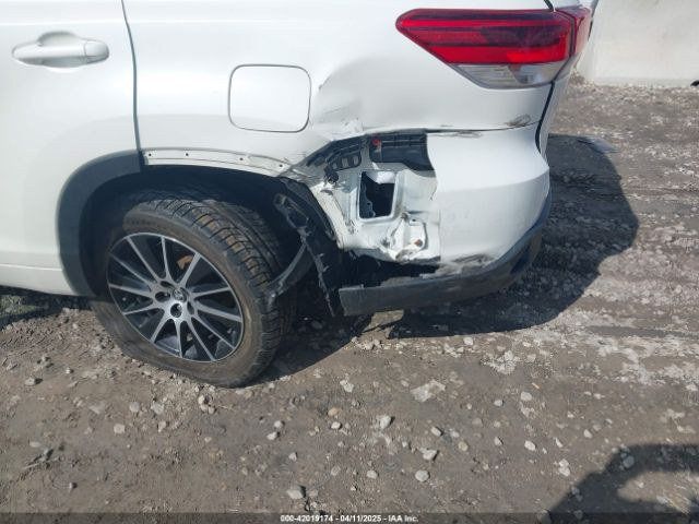 5TDJZRFH2HS516803 Toyota Highlander Se
