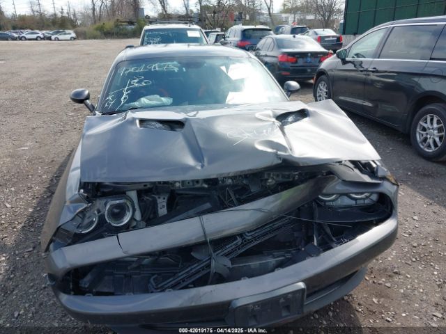 2C3CDZAG5GH323195 Dodge Challenger Sxt