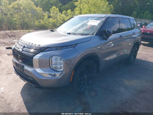 2022 MITSUBISHI OUTLANDER JA4J4UA82NZ070634 Photo 1