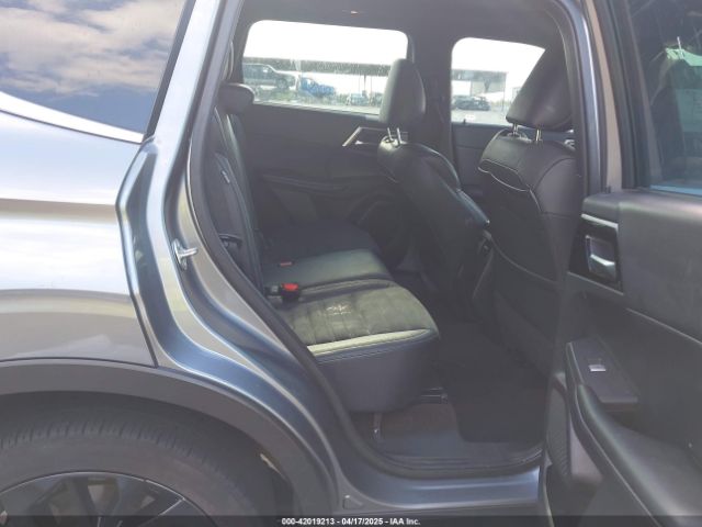 2022 MITSUBISHI OUTLANDER JA4J4UA82NZ070634 Photo 7