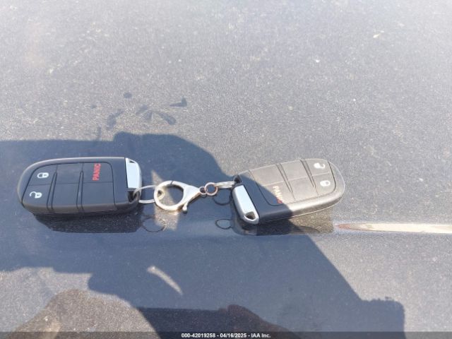 3C4PDCABXJT529240 Dodge JOURNEY SE
