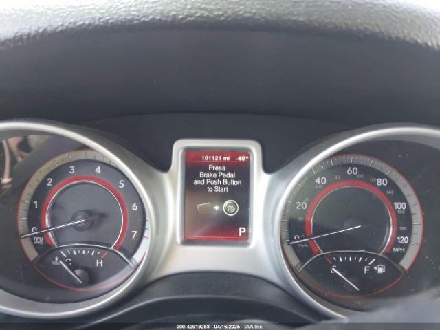 3C4PDCABXJT529240 Dodge JOURNEY SE