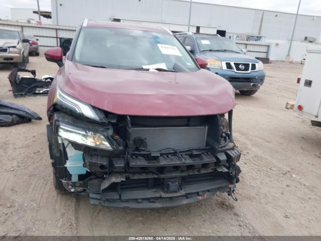 JN8BT3DCXRW072490 Nissan Rogue Platinum Fwd
