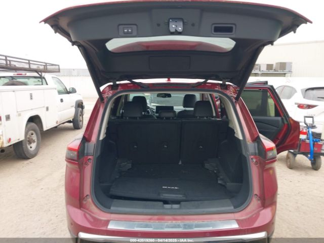 JN8BT3DCXRW072490 Nissan Rogue Platinum Fwd