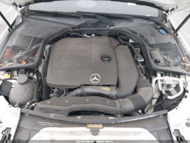 55SWF8DB0KU290584 Mercedes-Benz C 300