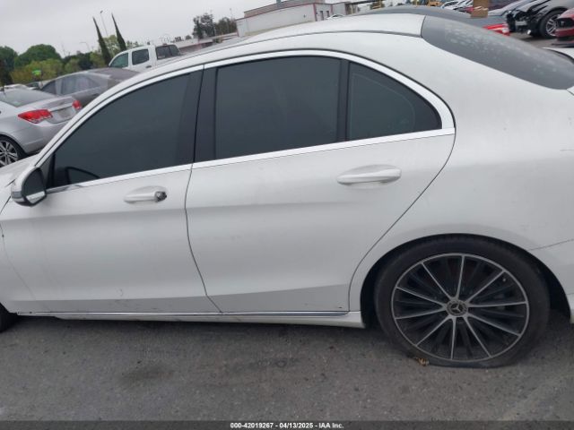 55SWF8DB0KU290584 Mercedes-Benz C 300