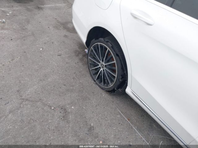 55SWF8DB0KU290584 Mercedes-Benz C 300
