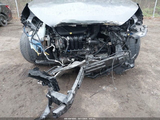 KM8J23A49KU934201 Hyundai TUCSON SE