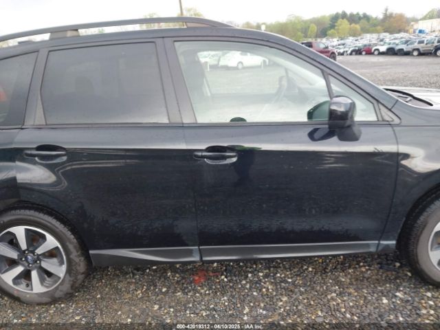 JF2SJAEC5HH518988 Subaru Forester 2.5i Premium