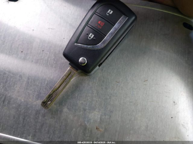 2T3LWRFV1RW199507 Toyota Rav4 Hybrid Le