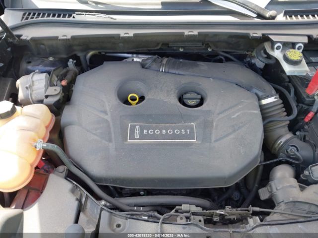 5LMCJ1D96GUJ20759 Lincoln Mkc Premier