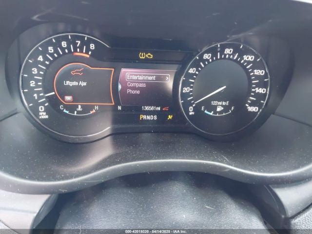 5LMCJ1D96GUJ20759 Lincoln Mkc Premier