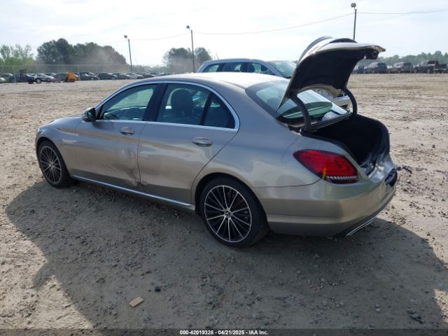 55SWF8DB7KU285916 Mercedes-Benz C 300