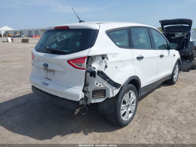 1FMCU0F73GUA26497 Ford ESCAPE S