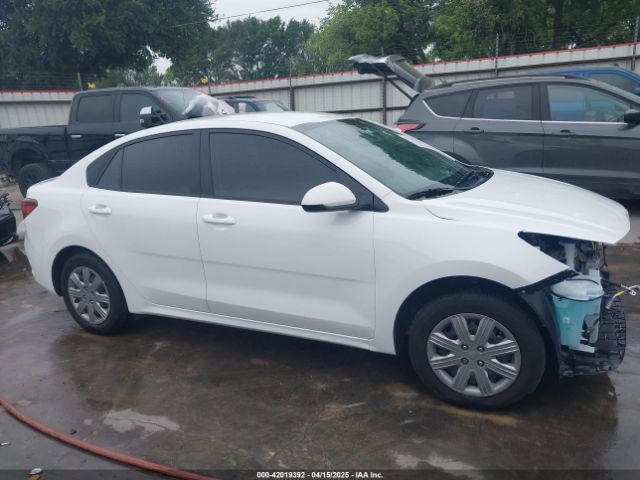 3KPA24AD5PE588003 KIA RIO S