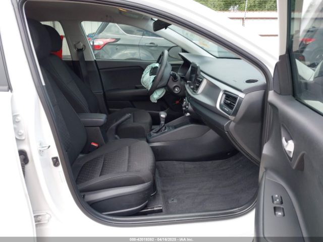 3KPA24AD5PE588003 KIA RIO S