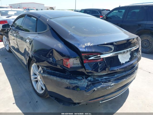 5YJSA1H13EFP56195 Tesla Model S P85