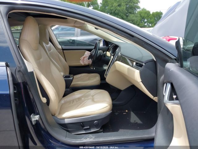 5YJSA1H13EFP56195 Tesla Model S P85