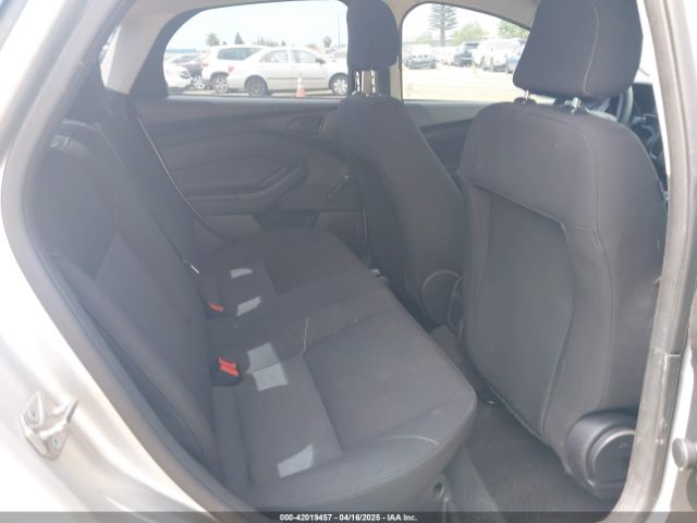1FADP3E25GL329039 Ford FOCUS S