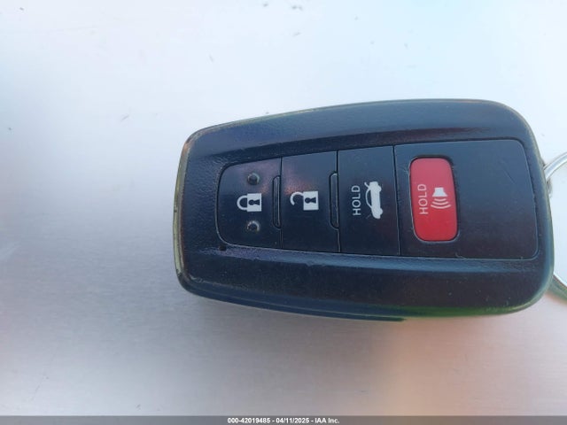 4T1T11AKXMU430841 Toyota CAMRY SE
