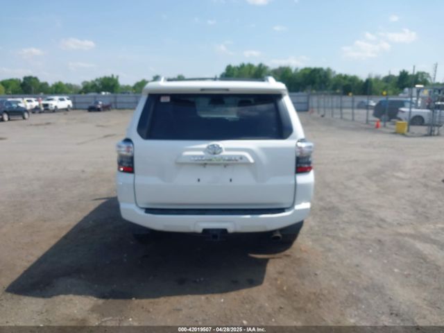 JTEBU5JR2H5476333 Toyota 4runner Sr5 Premium