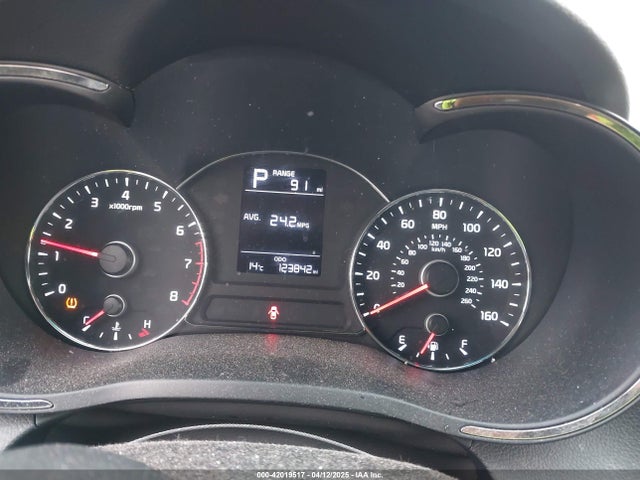 3KPFK4A70JE257871 KIA FORTE LX