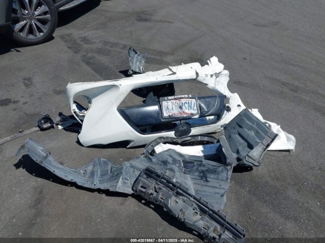 JTDKDTB34F1112714 Toyota Prius C Two