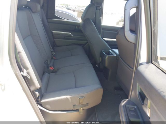3TYKD5HN9ST022481 Toyota Tacoma Sr 2wd