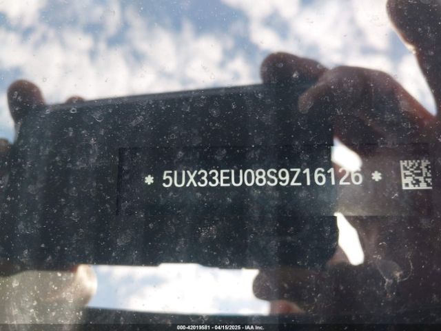 5UX33EU08S9Z16126 BMW X5 M60i