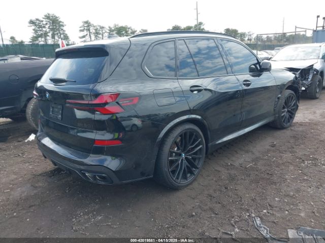 5UX33EU08S9Z16126 BMW X5 M60i