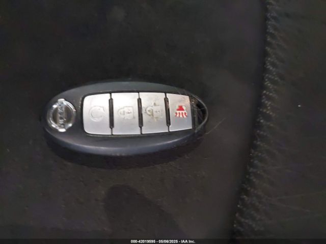5N1AR2MM6FC658766 Nissan Pathfinder Sv