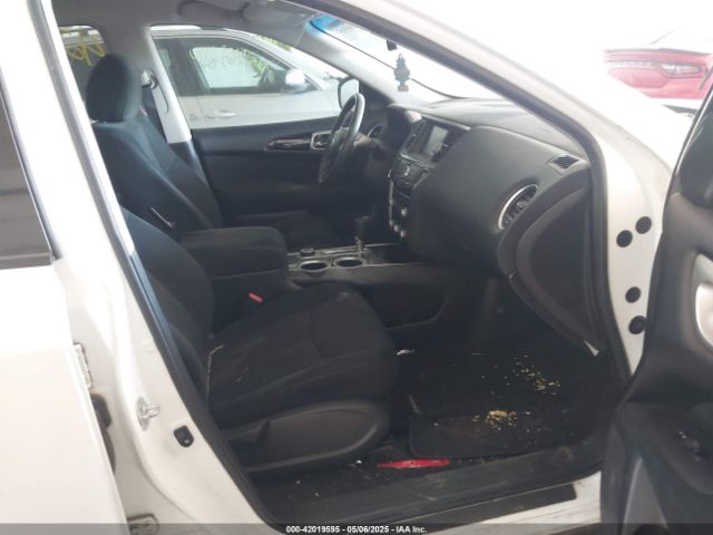 5N1AR2MM6FC658766 Nissan Pathfinder Sv