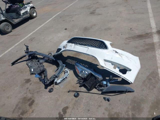 1FADP3F24JL231447 Ford FOCUS SE