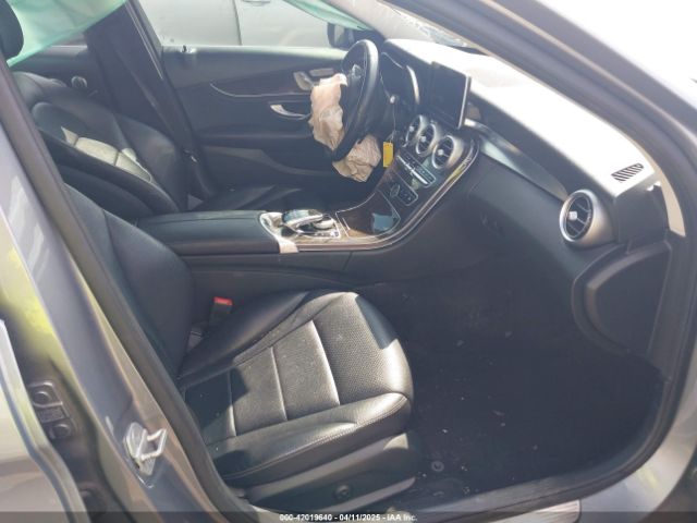 55SWF4KB7FU036081 Mercedes-Benz C 300 4matic/luxury 4matic/sport 4matic
