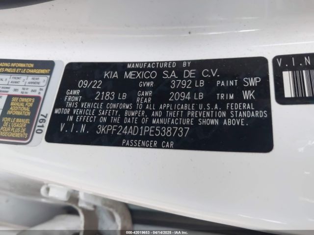 3KPF24AD1PE538737 KIA Forte Lxs