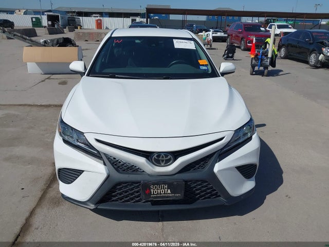 4T1G11AKXLU965667 Toyota CAMRY SE