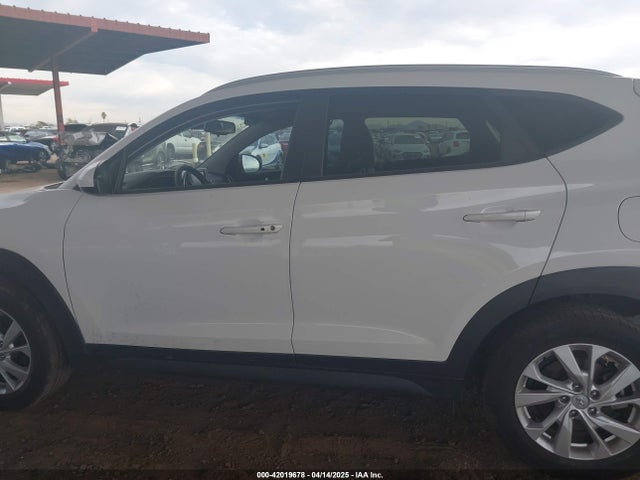 KM8J33A43LU114954 Hyundai Tucson Value