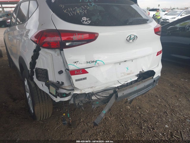KM8J33A43LU114954 Hyundai Tucson Value