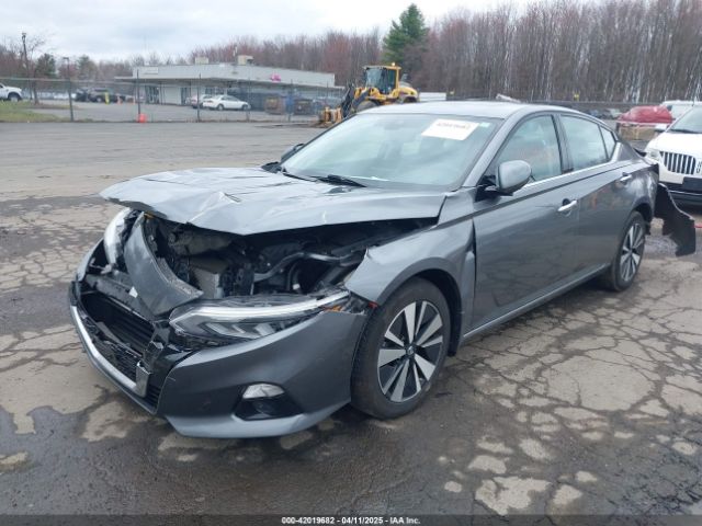 1N4BL4DW3LC281435 Nissan Altima Sv Intelligent Awd