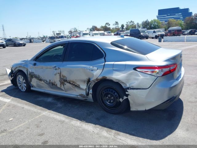 4T1B11HK9KU269767 Toyota CAMRY LE