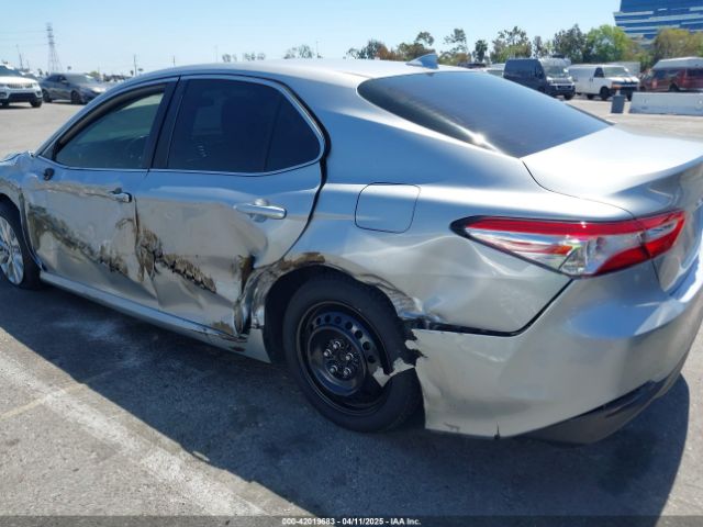 4T1B11HK9KU269767 Toyota CAMRY LE