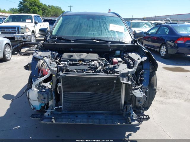 JTMH1RFV3KJ008405 Toyota RAV4 LE