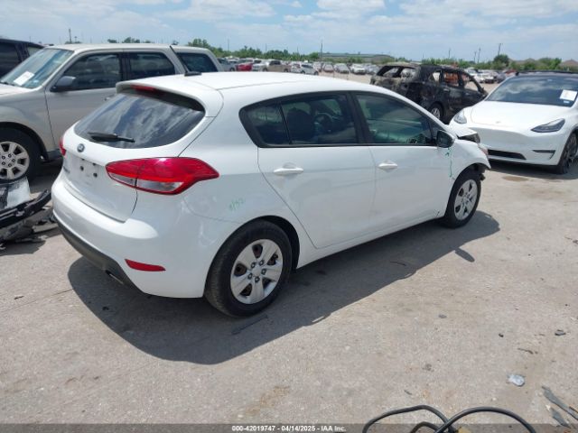 KNAFK5A89J5773539 KIA FORTE LX