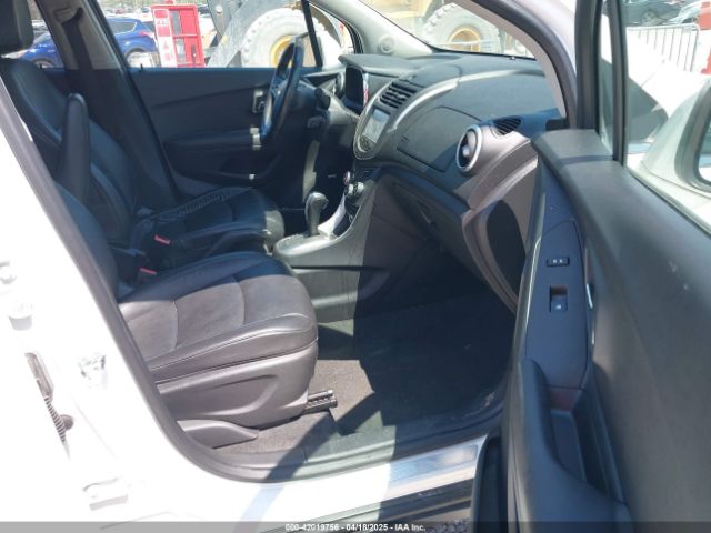 KL7CJTSB2FB186421 Chevrolet TRAX LTZ
