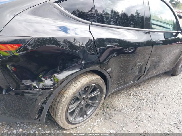 7SAYGDED3RF119101 Tesla Model Y Long Range Dual Motor All-wheel Drive/rwd
