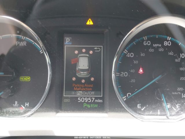 JTMRJREVXHD117747 Toyota Rav4 Hybrid Xle